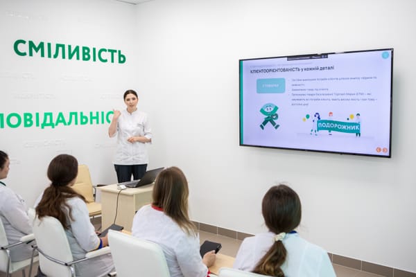 У Івано-Франківську відкрили «Навчальну аптеку Подорожник»