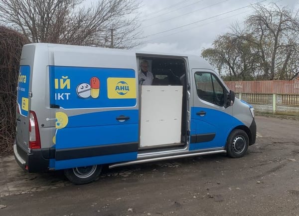 Аптека АНЦ запустила мобільну аптеку — віддалені села Дніпропетровщини тепер з ліками!