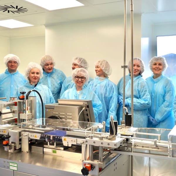 Представники Twinning відвідали Farmak у межах проєкту зі створення нового фармрегулятора