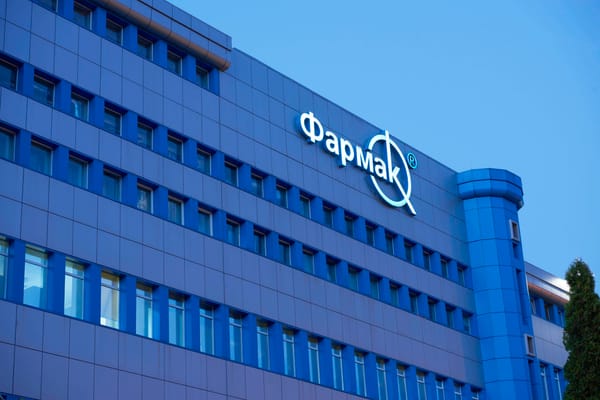 Farmak представив Україну на міжнародній виставці Medinex 2025 у Баку