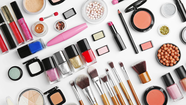 Україна запустила першу електронну систему обліку косметичної продукції: що зміниться для ринку та споживачів