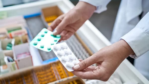 Ліки на АЗС: чому фармспільнота виступає проти нової ініціативи