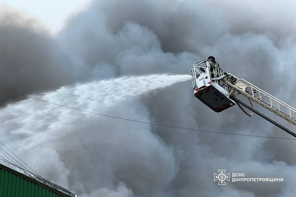 У Дніпрі знищено центральний склад мережі «Мед-Сервіс»