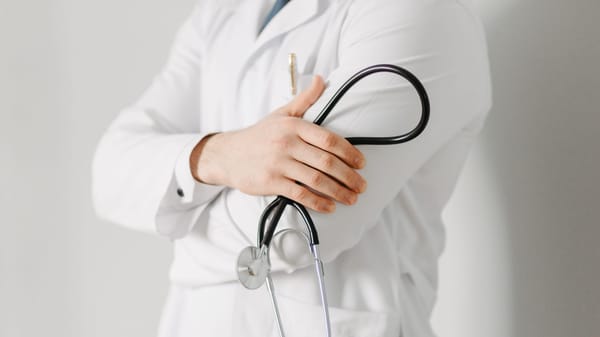 НСЗУ підбиває підсумки другої хвилі контрактування на 2026 рік: які послуги та регіони в лідерах