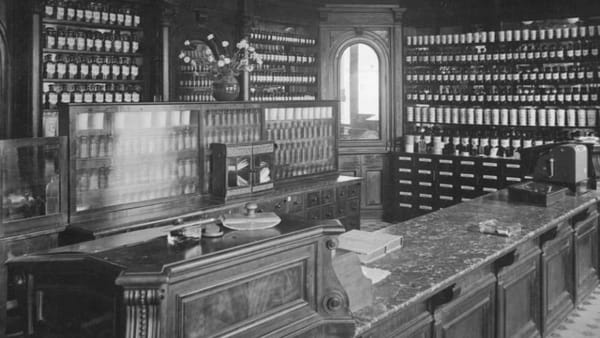 Як працювала аптека у ХІХ столітті