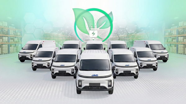 Дистриб’ютор «БаДМ» вивів на маршрути електромобілі для доставки ліків у сім регіонів